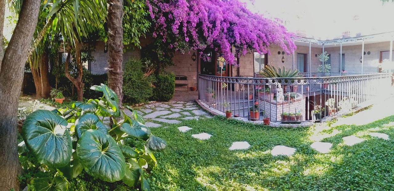Hotel Pace Pompei Exterior foto