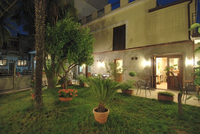 Hotel Pace Pompei Exterior foto