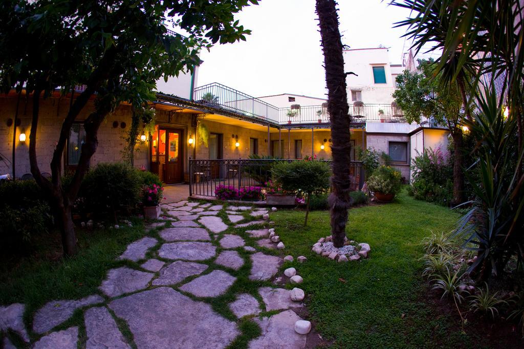 Hotel Pace Pompei Exterior foto